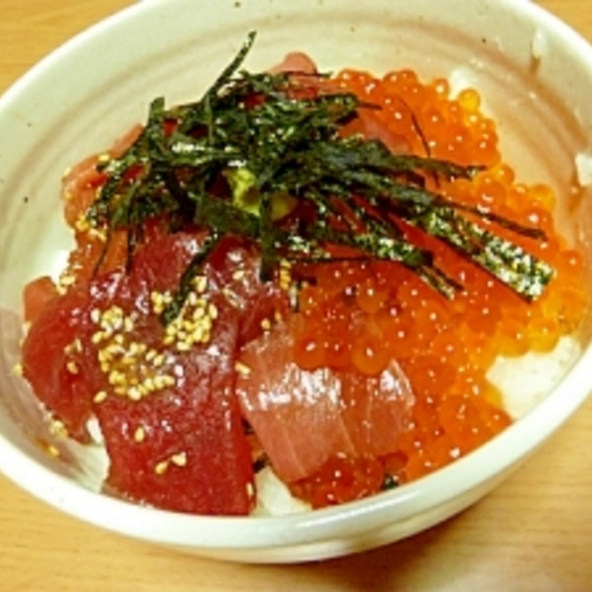 マグロのづけとイクラ丼 レシピ 作り方 By 御子柴 楽天レシピ マグロのづけとイクラ丼 レシピ 作り方 By 御子柴 楽天レシピ